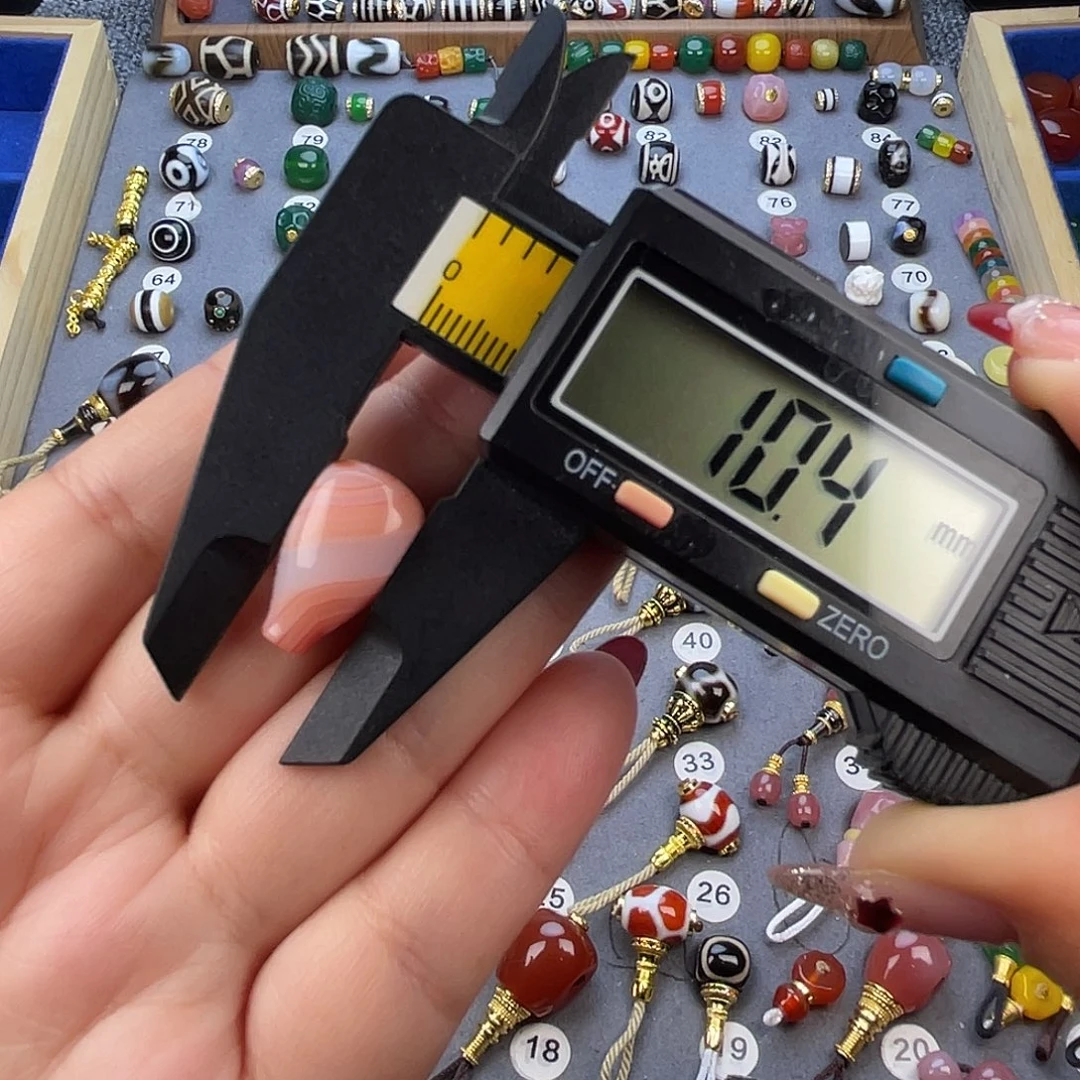 玛瑙/玉髓未镶嵌饰品