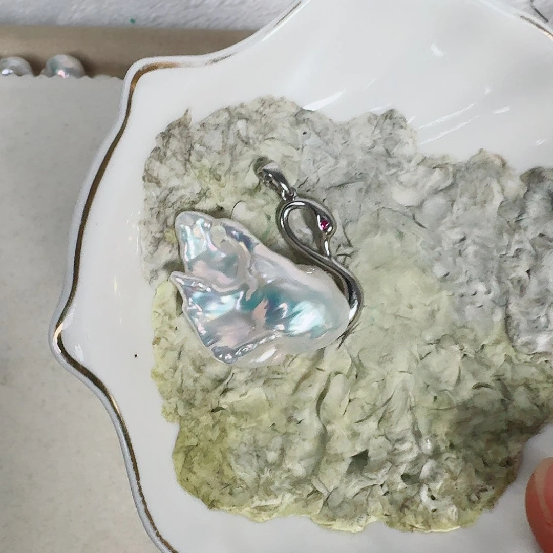 慢***慢淡水珍珠银S925镶嵌颈饰