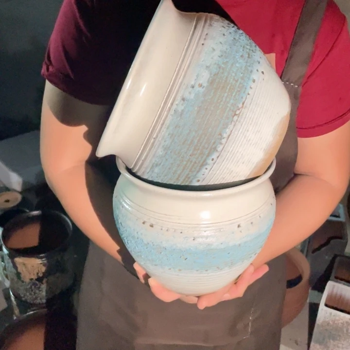 紫砂花盆口19高19瑕疵瑕疵