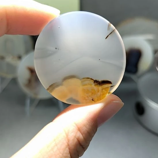 玛瑙/玉髓未镶嵌吊坠挂牌金蟾