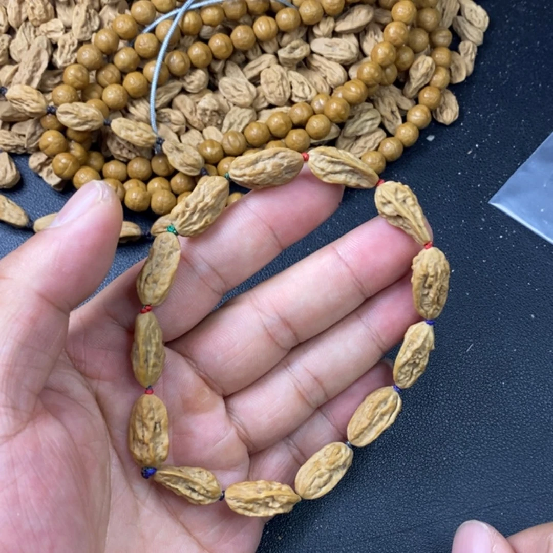 核桃文玩木质核桃手串