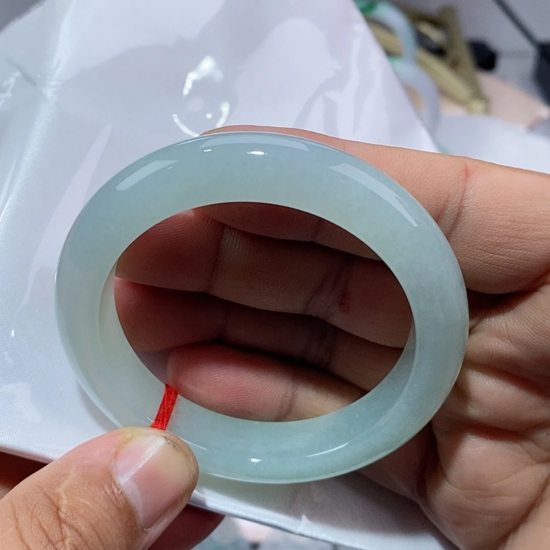 【闪购商品】未镶嵌手镯翡翠