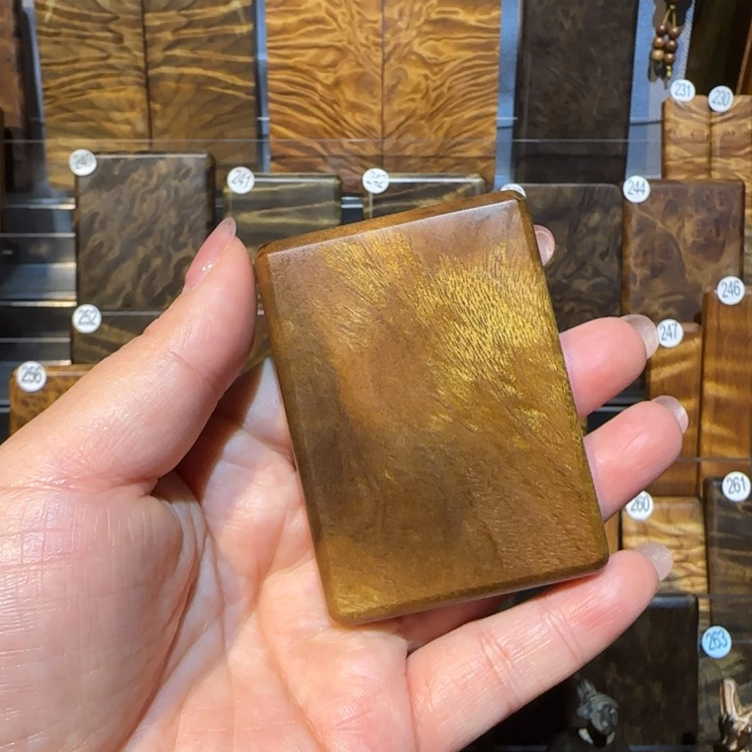 青***灯楠木（金丝楠）把件金丝楠木小叶桢楠