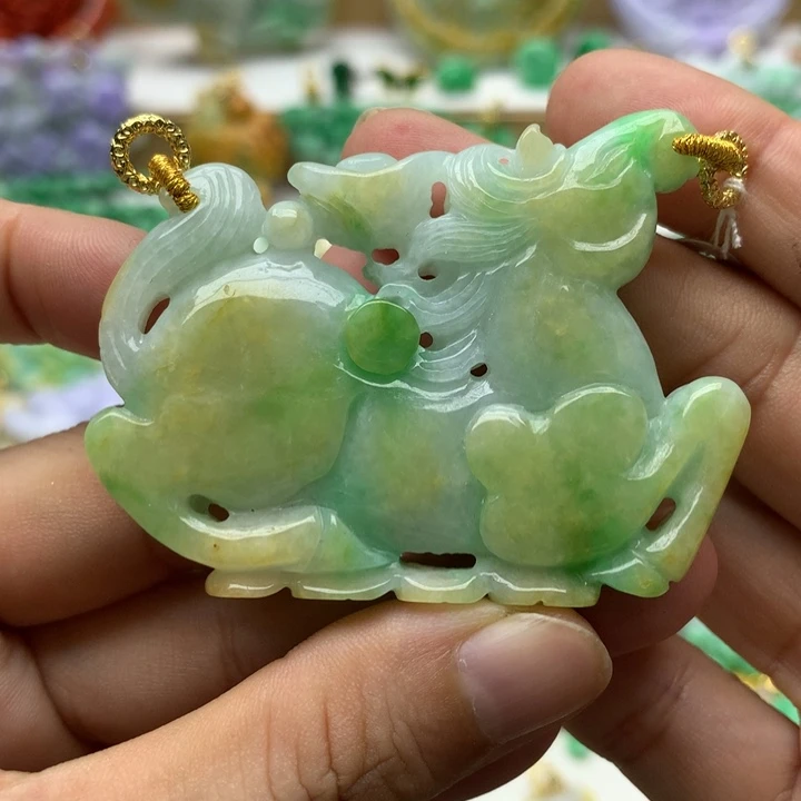 颈饰未镶嵌翡翠翡翠