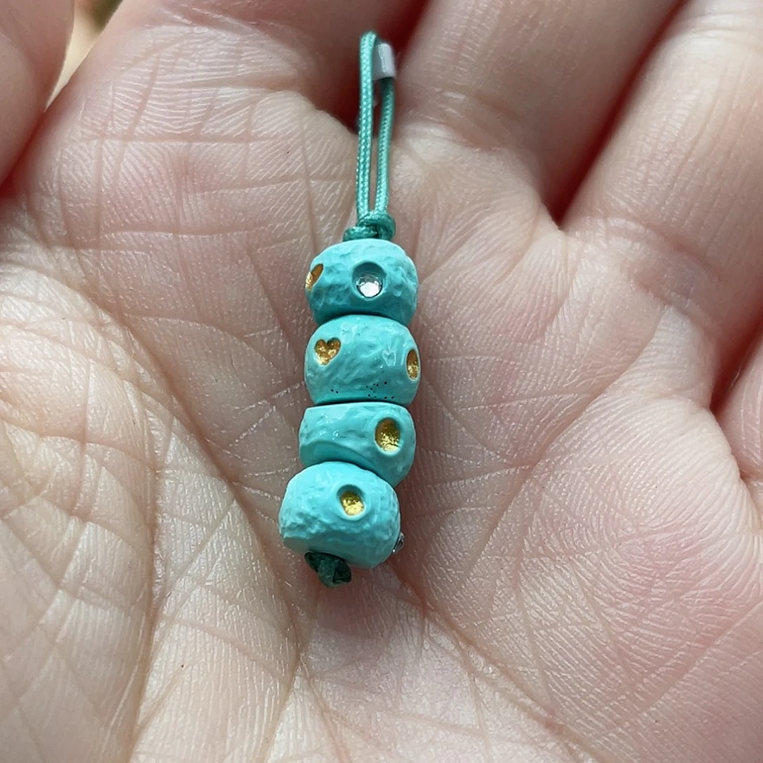 绿松石颈饰未镶嵌