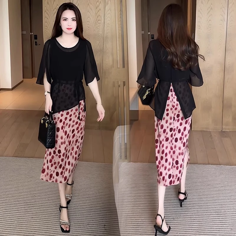 雪纺波点连衣裙女2025夏季新款洋气显瘦收腰防晒衫吊带裙子两件套