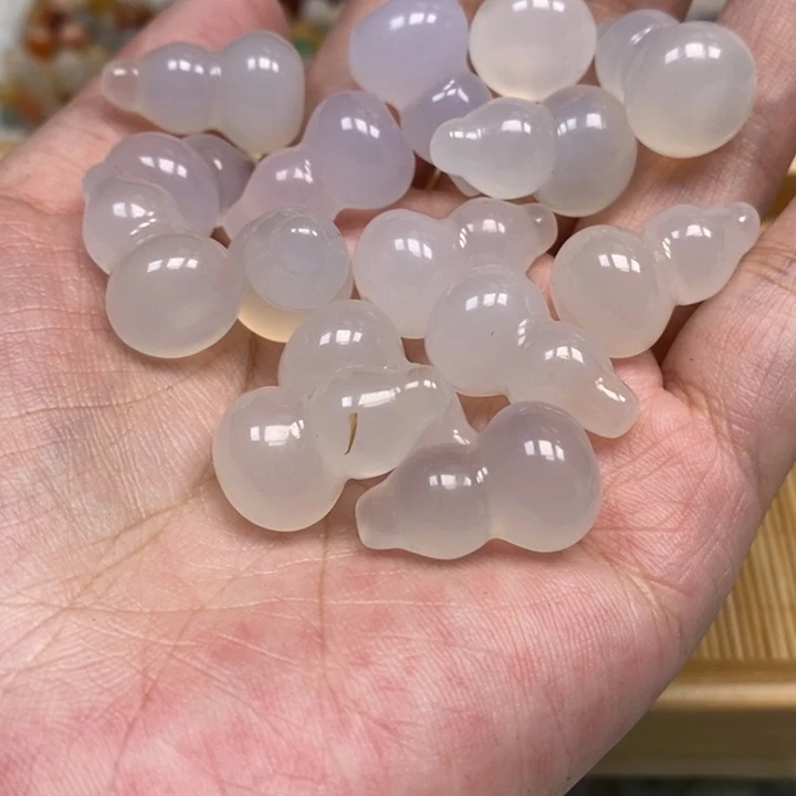 未镶嵌颈饰玛瑙/玉髓葫芦10个