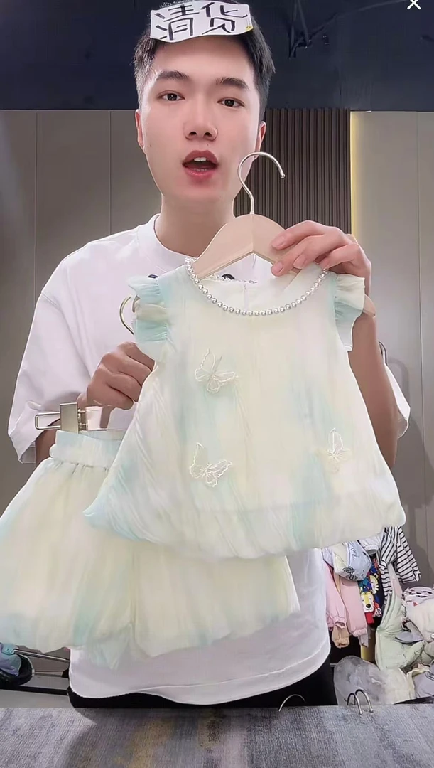 儿童女童洋气时尚夏季泡泡袖甜美蝴蝶裙+裤子 绿色