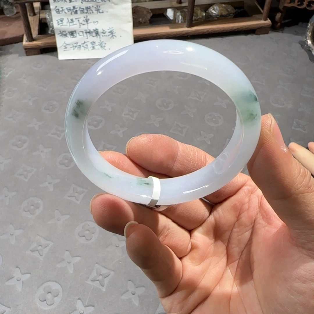 翡翠未镶嵌手镯55.3圈口
