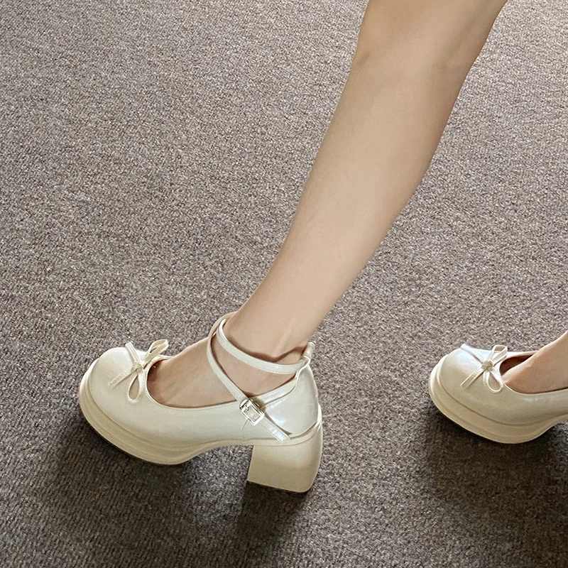 玛丽珍鞋女款爆款2025新款英伦风气质绊带小个子增高百搭玛丽珍鞋