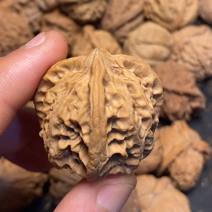文玩核桃吊坠森***1文玩核桃异形单只