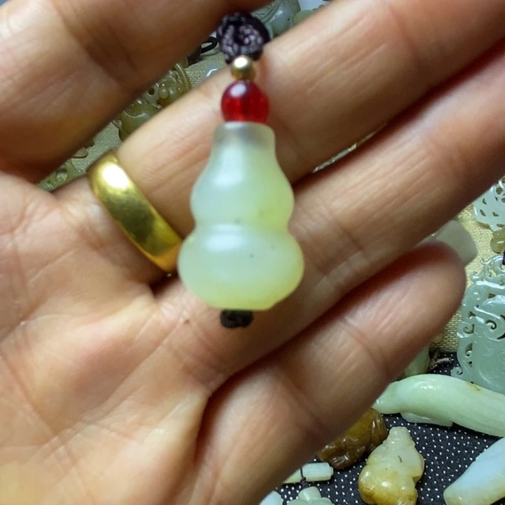 和田玉挂件未镶嵌