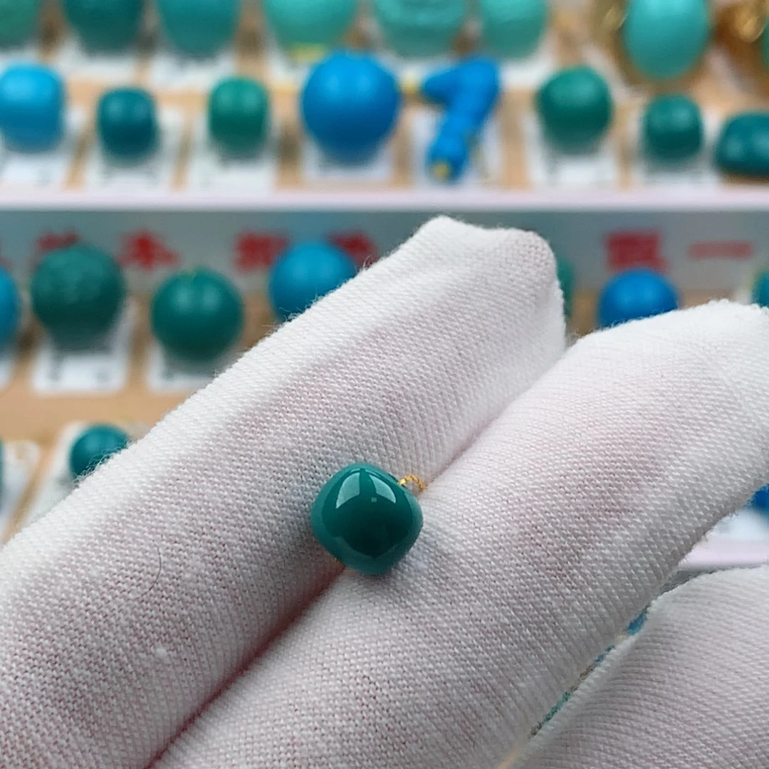 绿松石未镶嵌配饰7.9-7.1