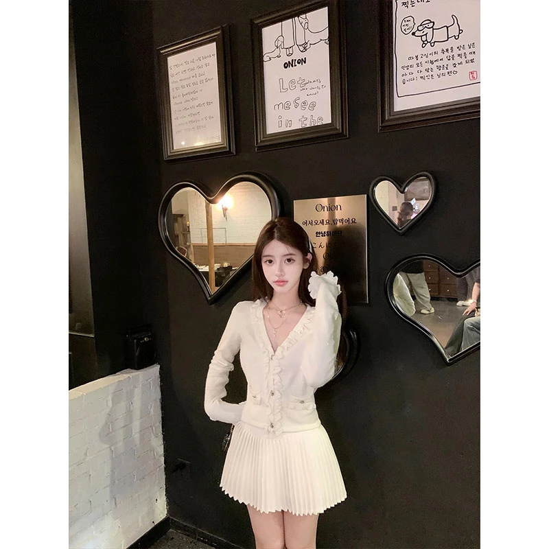 新款小香风荷叶边针织开衫v领长袖显瘦上衣女配高腰半身裙两件套