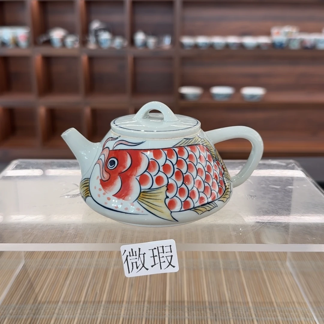 釉下手绘茶具微瑕