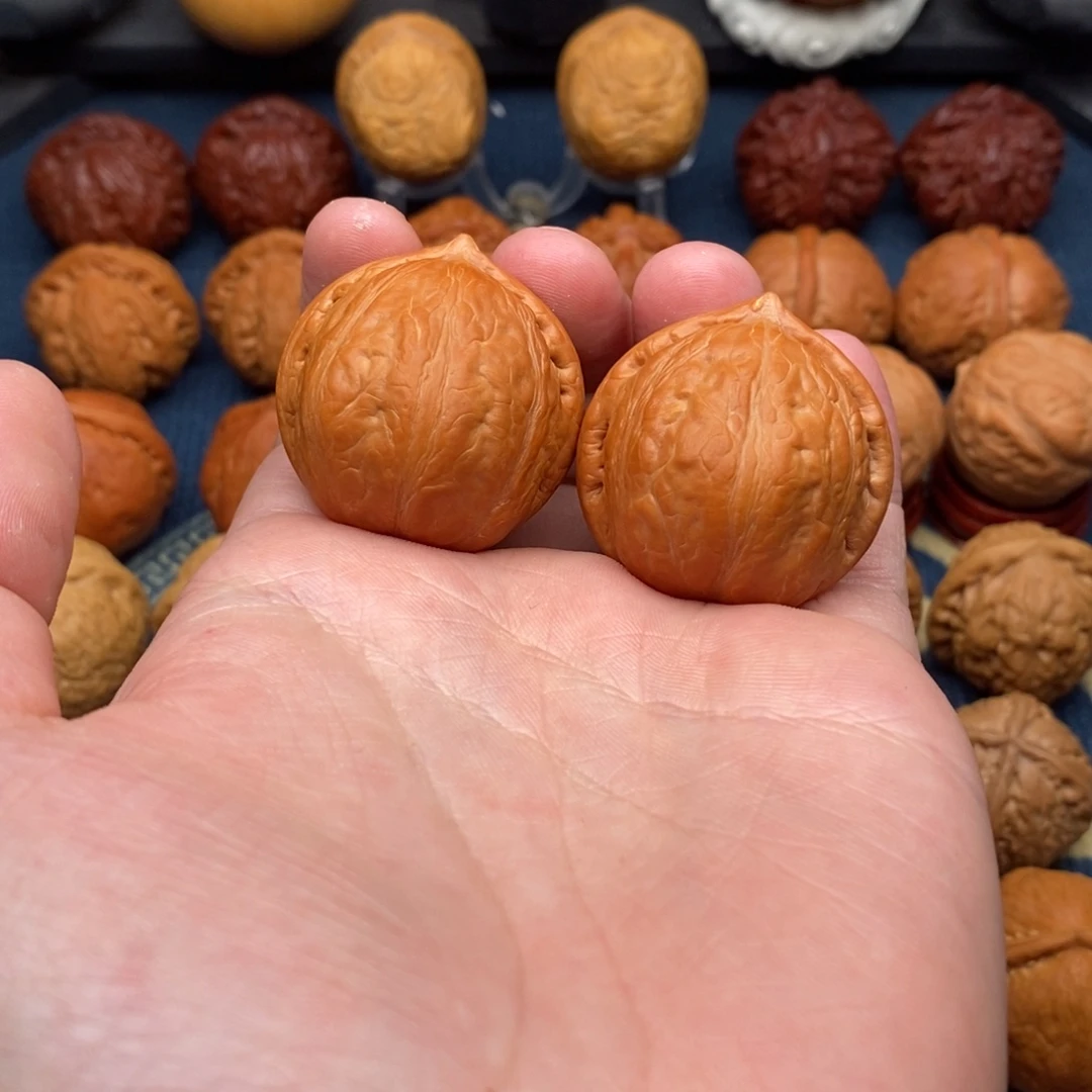 文玩核桃把件北*.精品小手捻