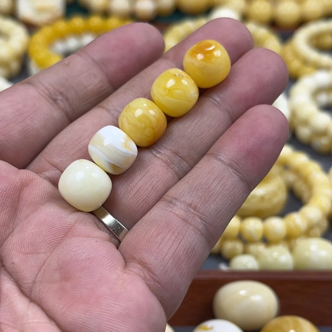 大***扬琥珀未镶嵌手串老邢珠11mm+5颗一起