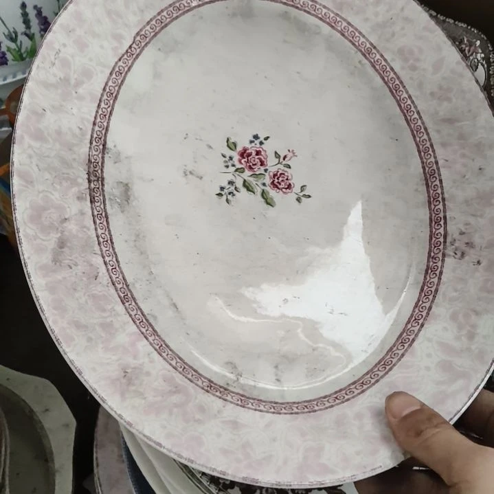 陶瓷盘子碗啥都有