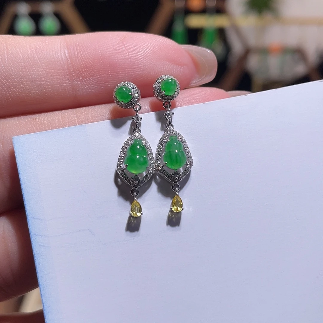 翡翠18K金镶嵌耳饰