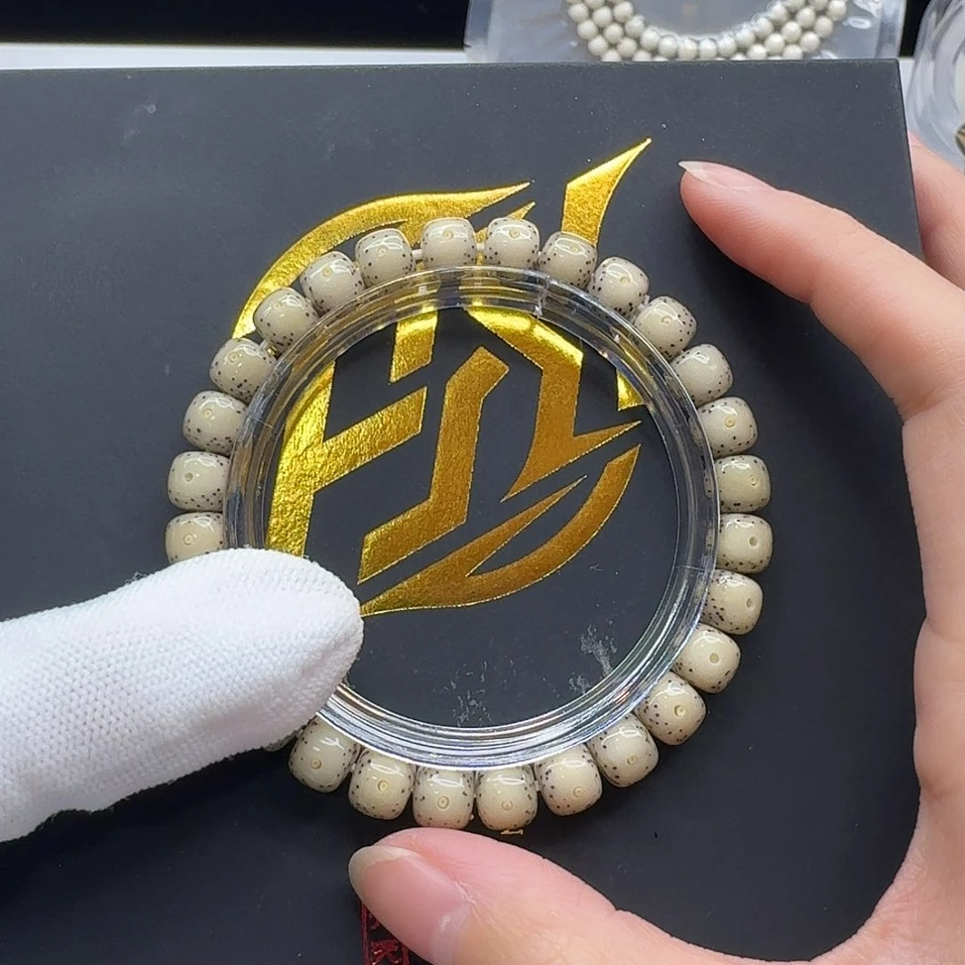 星月菩提吊坠116一物一图冰糖通体8左右单