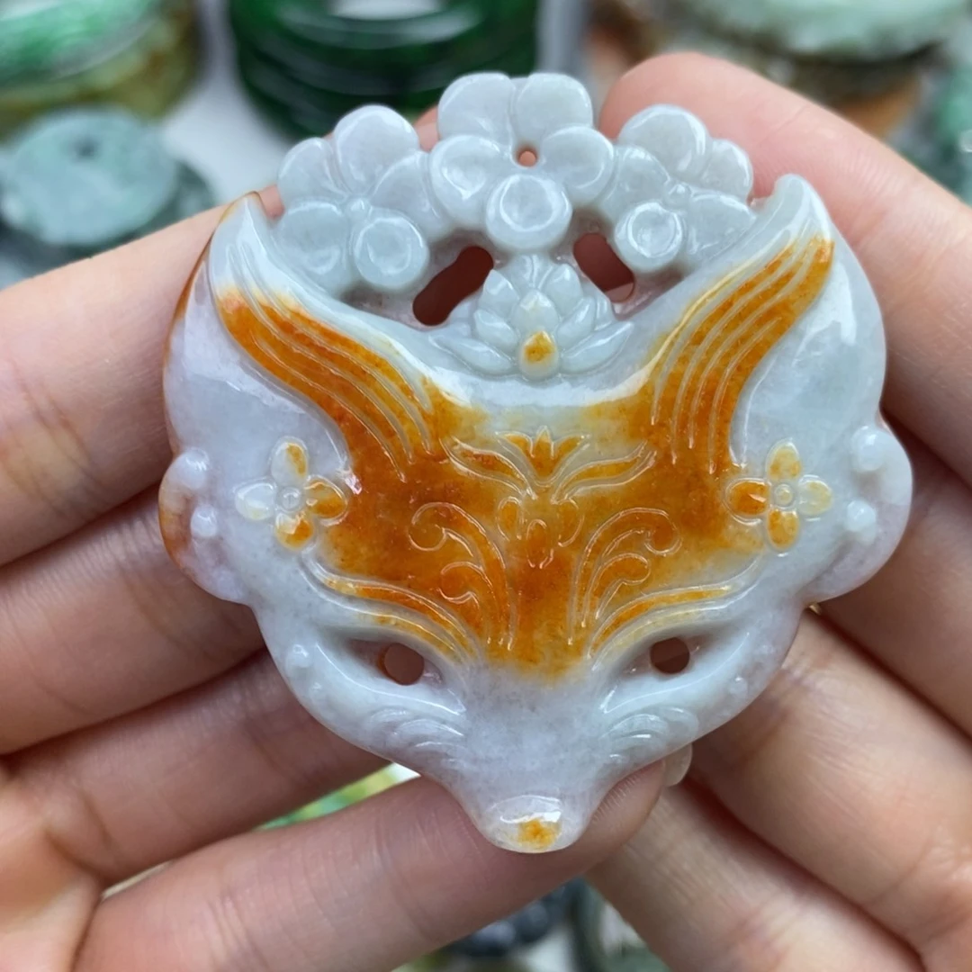 颈饰未镶嵌翡翠吊坠