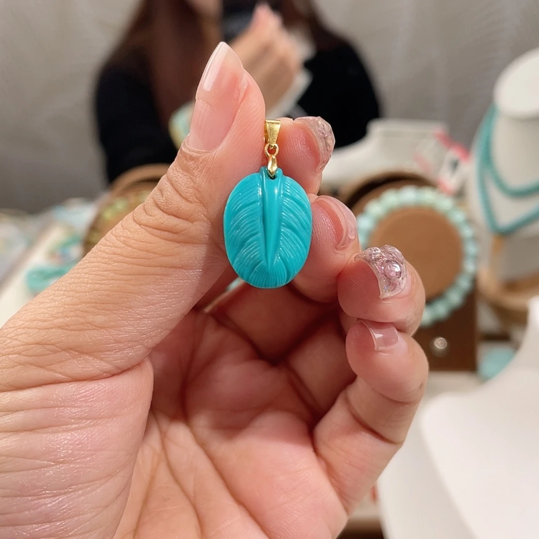 绿松石未镶嵌精品玉化羽毛