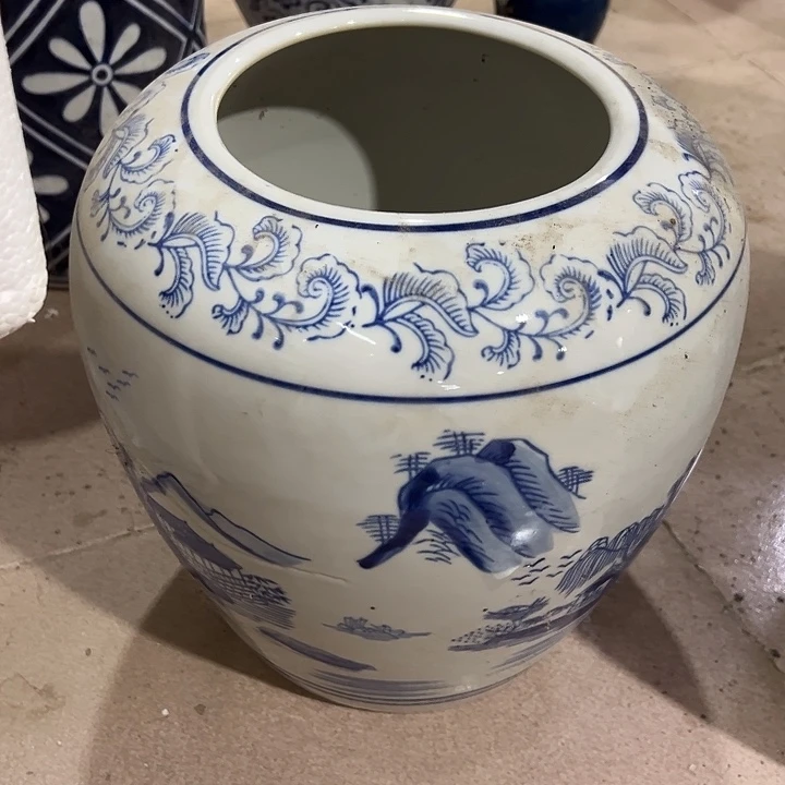 陶瓷瑕。。。。。。。。。。。。。。