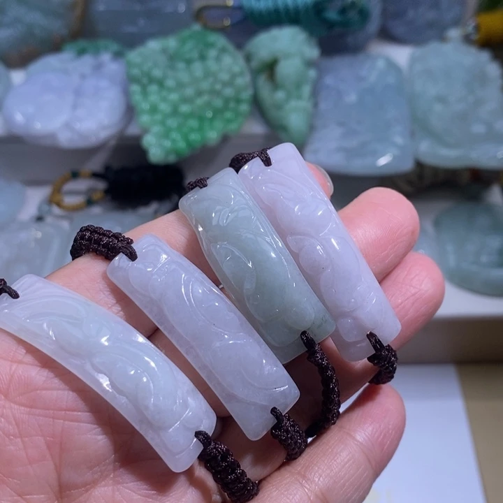 【闪购商品】颈饰未镶嵌翡翠多样性发1