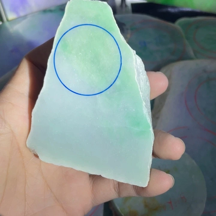 翡翠未镶嵌挂件把件
