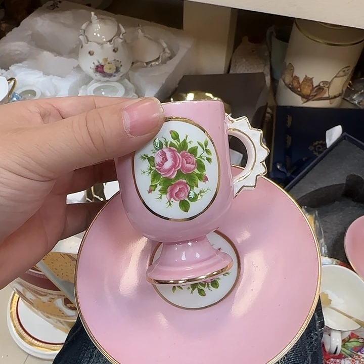 鹿与海陶瓷有限公司