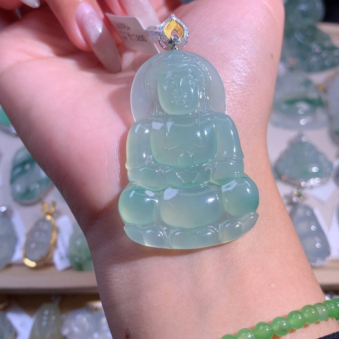 翡翠吊坠(不含链)18K金镶嵌