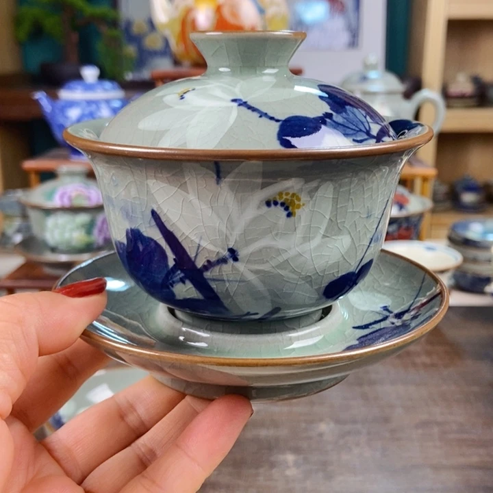 瓷片手工制作工艺精湛等特点为