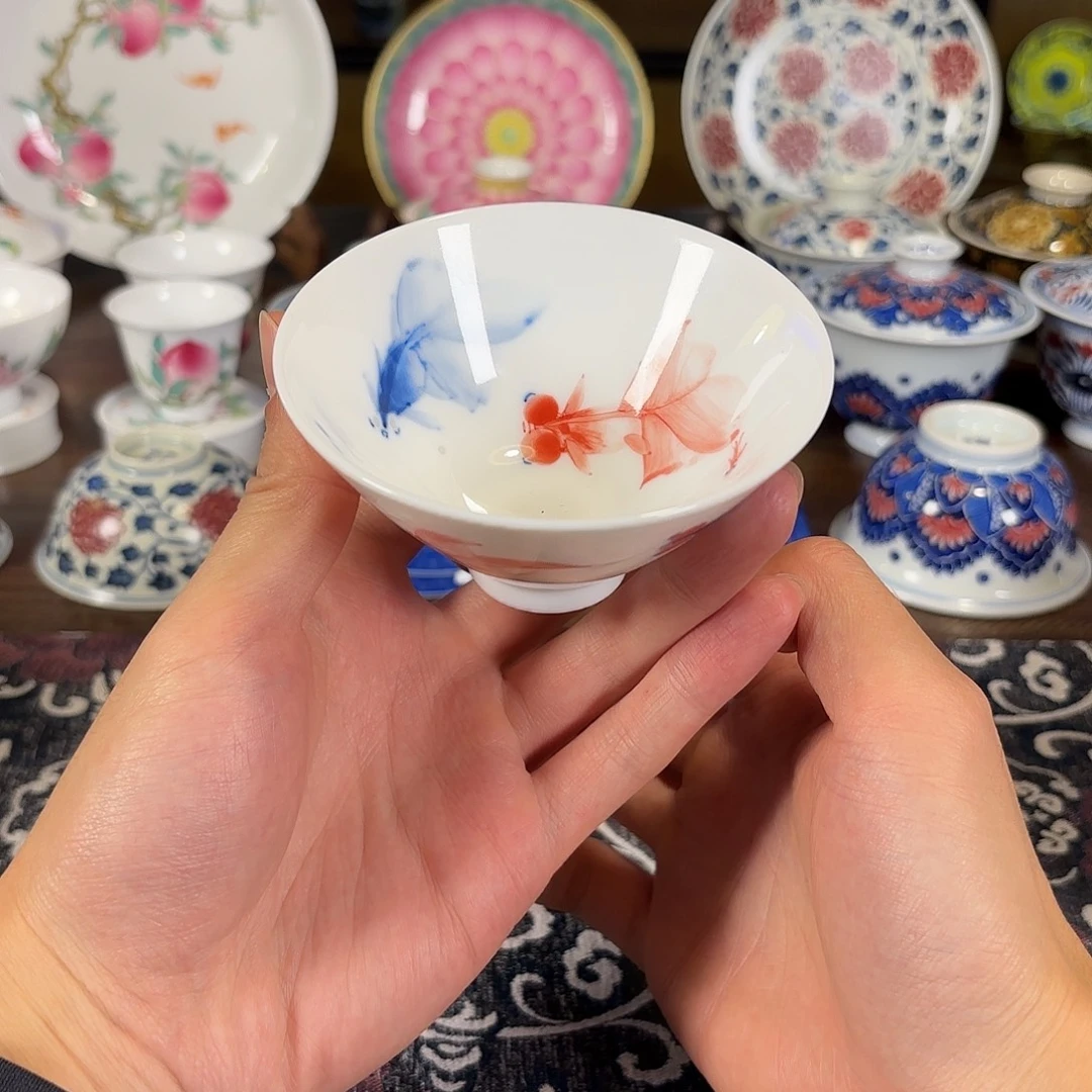 金鱼手绘斗笠杯玲珑瓷