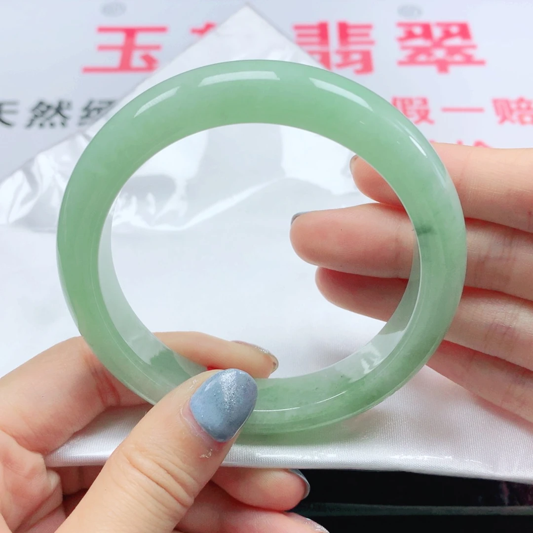 翡翠手镯未镶嵌翡翠手镯58