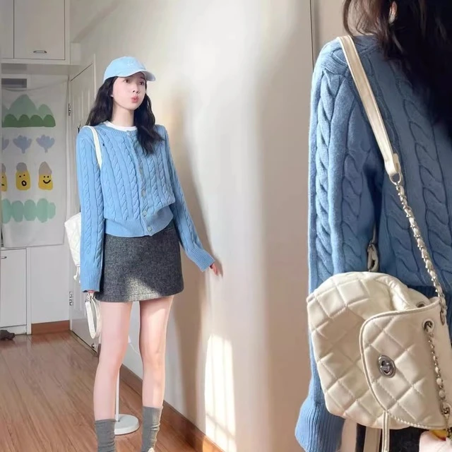 蓝色麻花外搭开衫毛衣女春秋季2025新款韩系温柔针织外套短款上衣