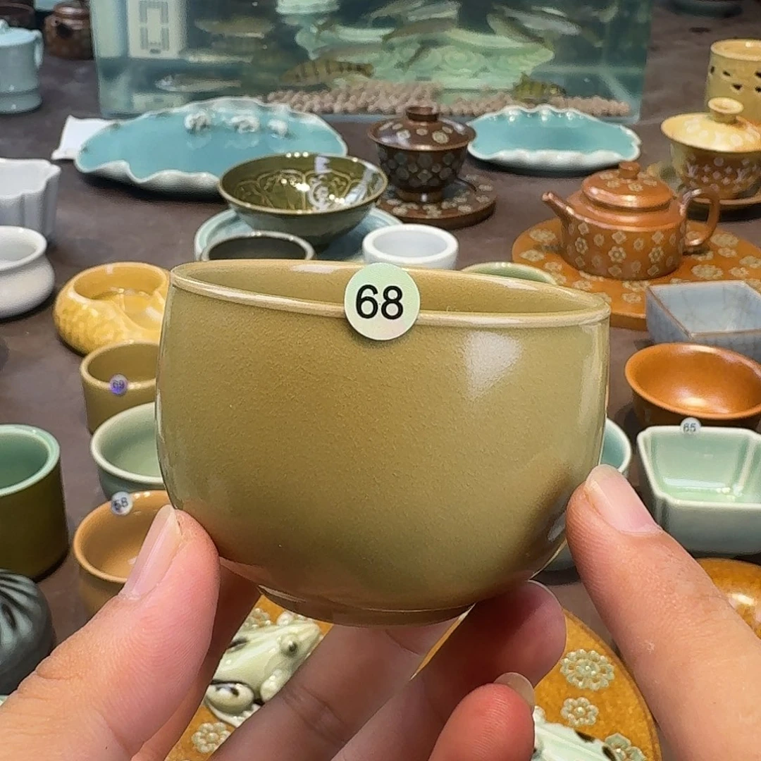T***2龙泉青瓷茶具微瑕