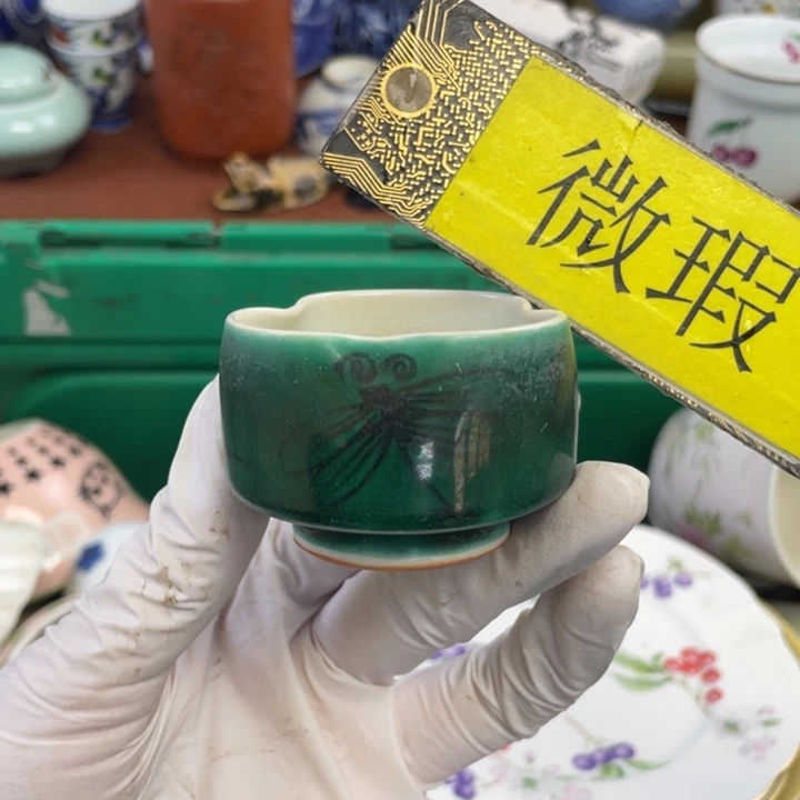 他家瓷器真美…开播了