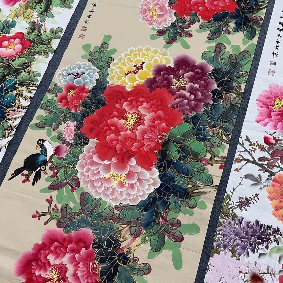 国画龙尺寸70X180手绘作品 