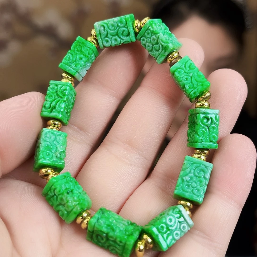 翡翠未镶嵌颈饰手链