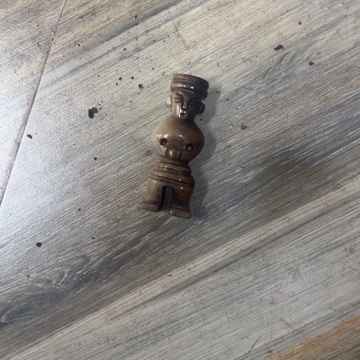 和田玉（青白玉）未镶嵌挂件