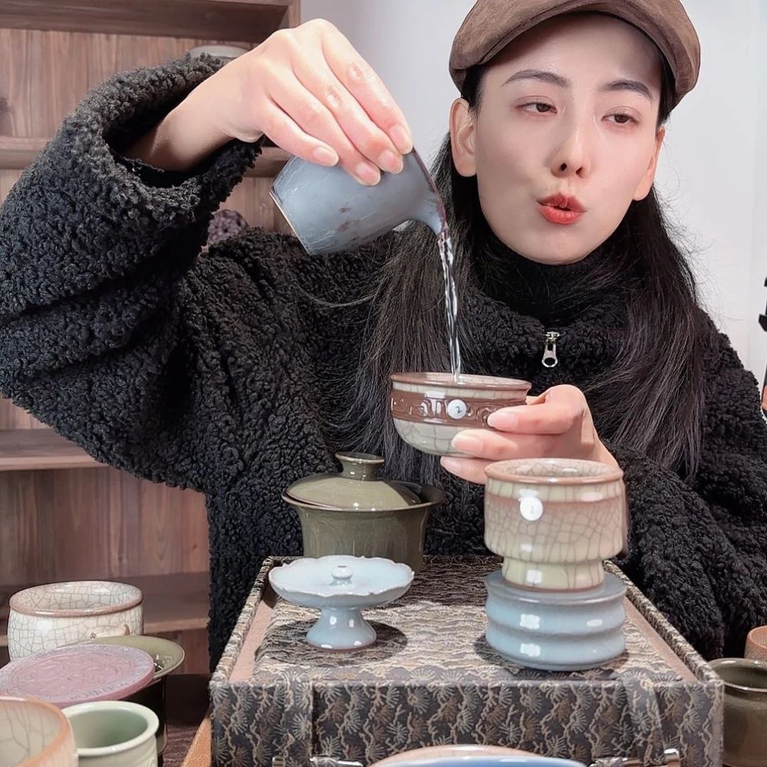 摆件瓷铁公道111111