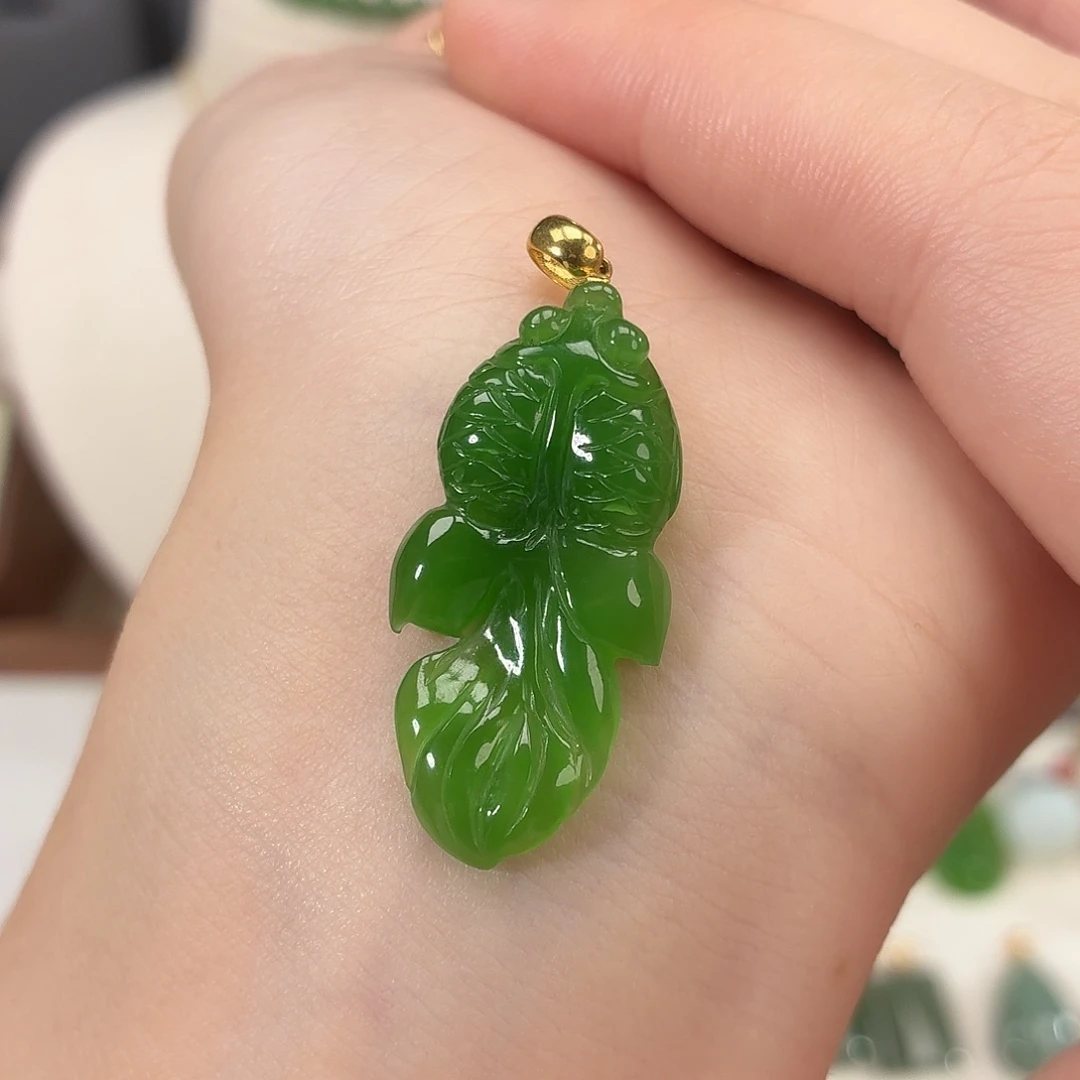 和田玉（碧玉）18K金镶嵌颈饰
