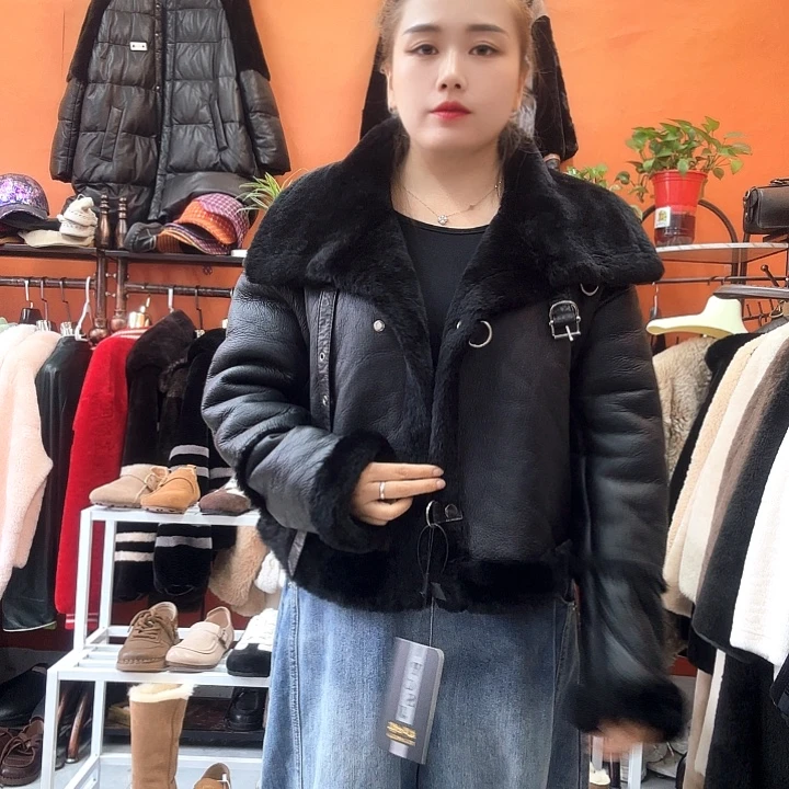 臻曦皮草外套系列