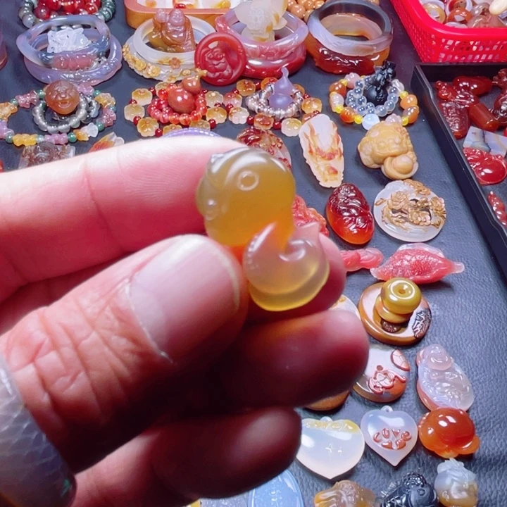 玛瑙/玉髓未镶嵌颈饰