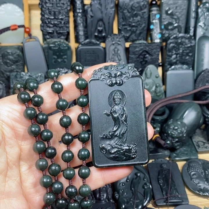 和田玉（青玉）颈饰未镶嵌