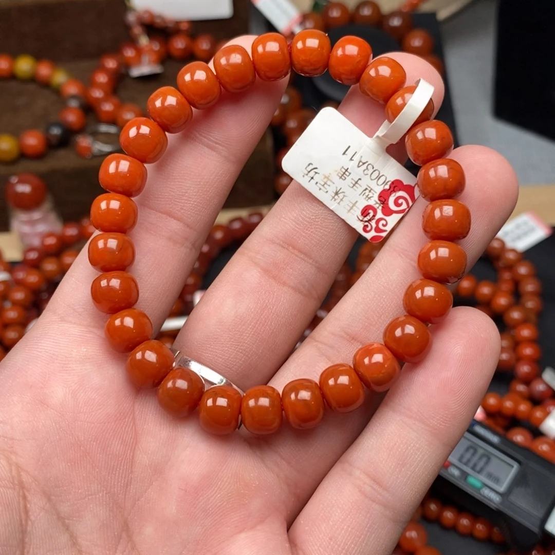 未镶嵌手串南红玛瑙?**8mm