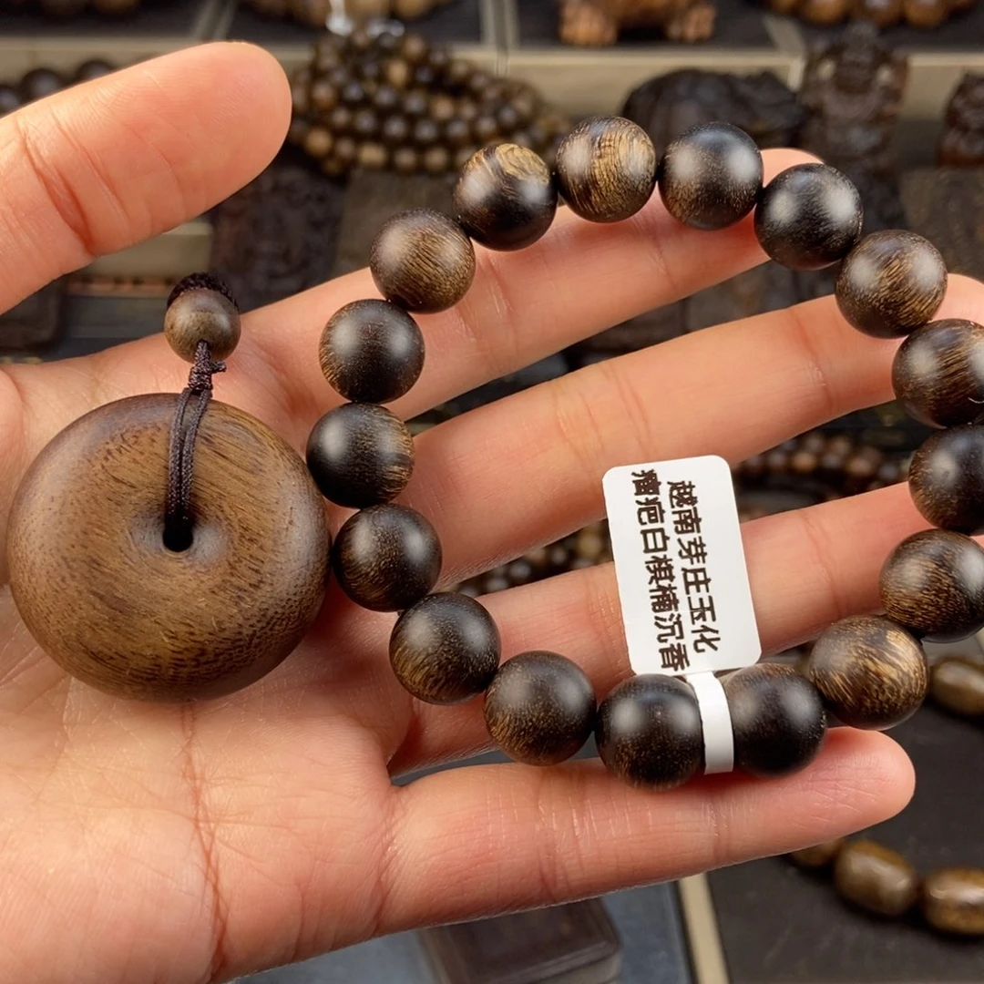 沉香手串妙*?越南芽庄白棋楠玉化留疤+沉香木吊坠