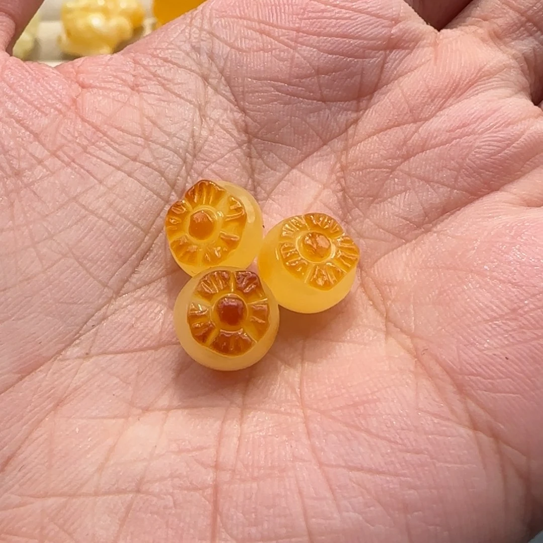 裸石琥珀未镶嵌糖*子蜜蜡