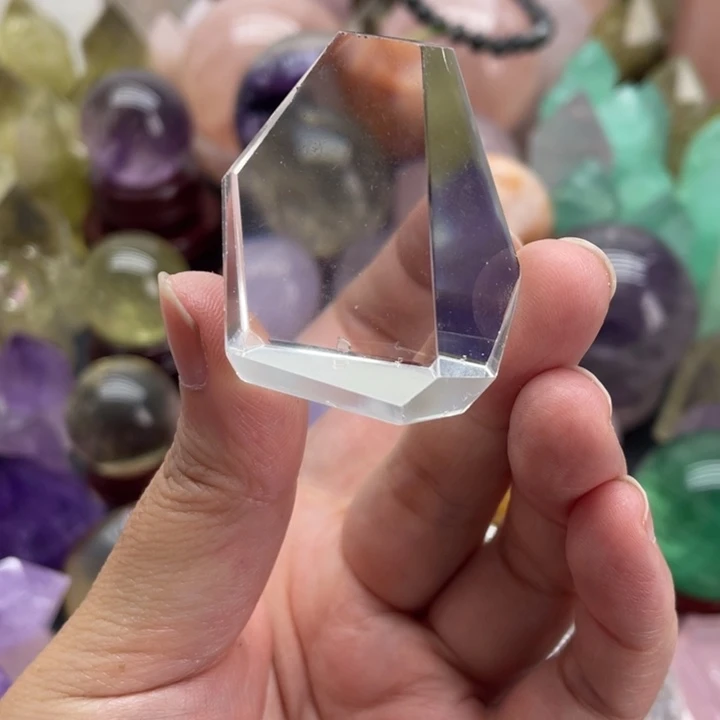 未镶嵌珠宝半成品水晶50