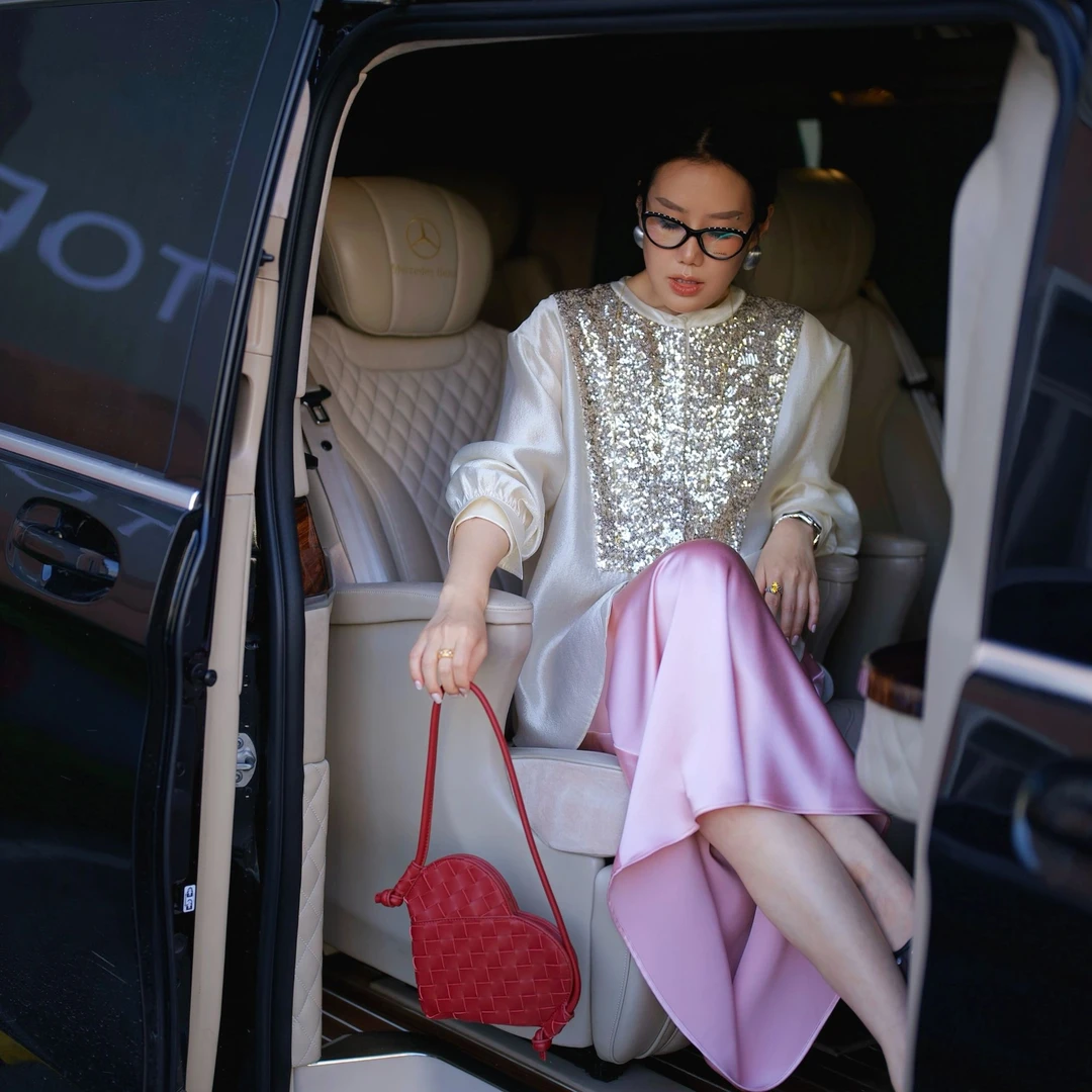 Aiko专属  重工亮片拼接衬衫   百搭长袖衬衣